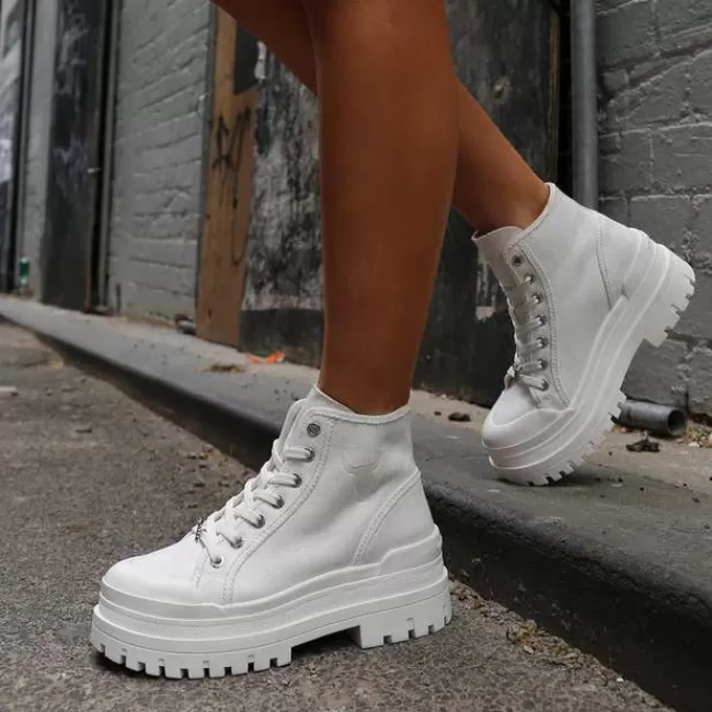 Windsor Smith Platform Boots | Platform Boots*DESERVE WHITE PLATFORM BOOTS